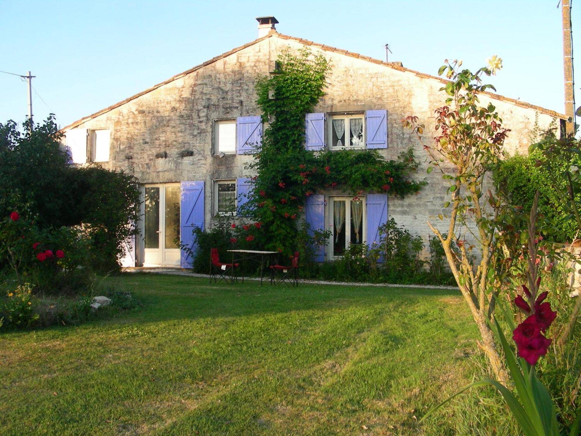 Chambres D'Hotes Entre Niort Et Marais Poitevin Bessines Екстериор снимка